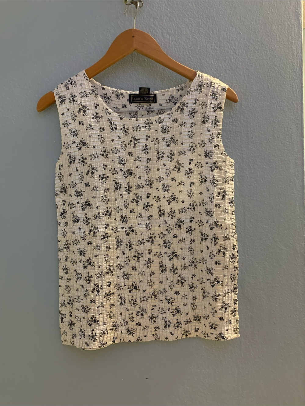 Laura Scott Patterned Top